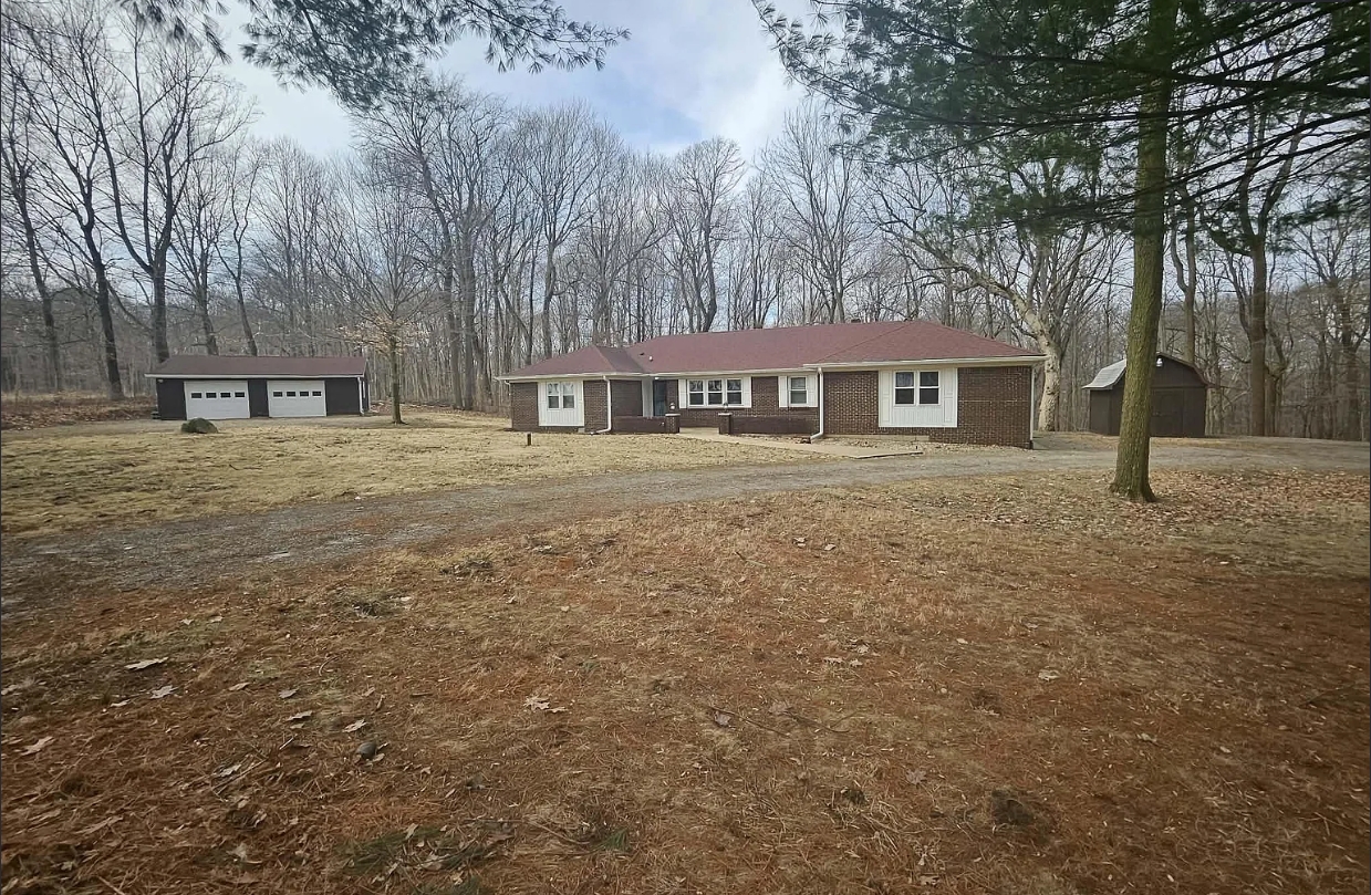 2492 South Roberts Way, Logansport, IN, 46947