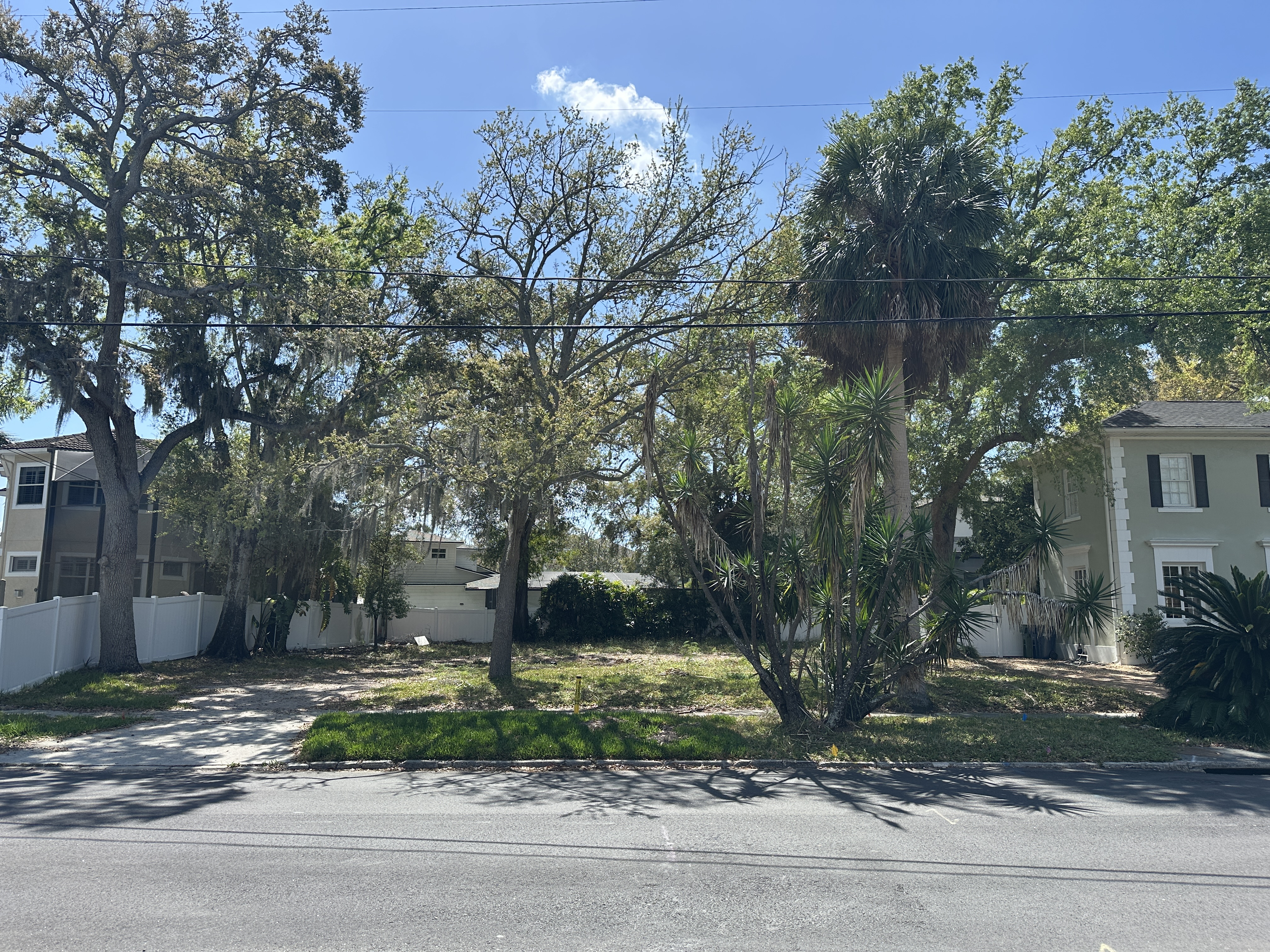 5010 West Azeele Street, Tampa, FL, 33609