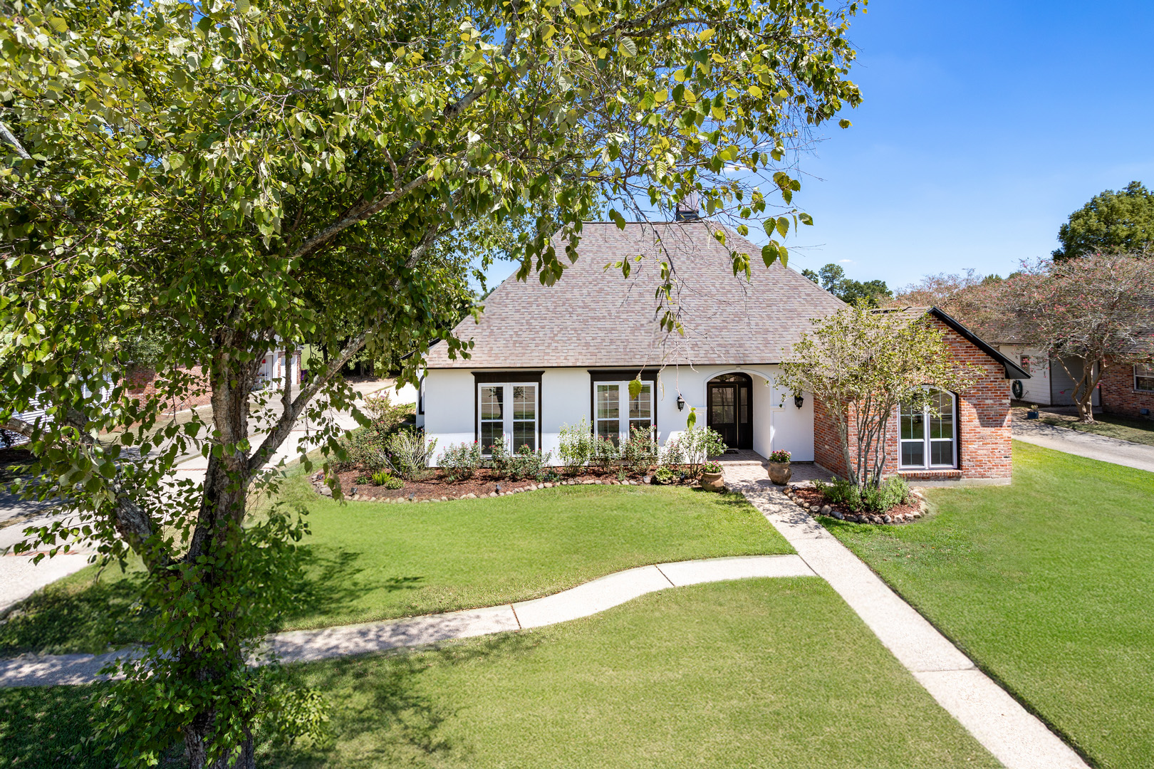 626 Shadow Oak Drive, Baton Rouge, LA, 70810