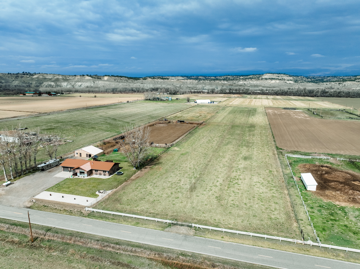 1419 West M Road, Worden, MT, 59088