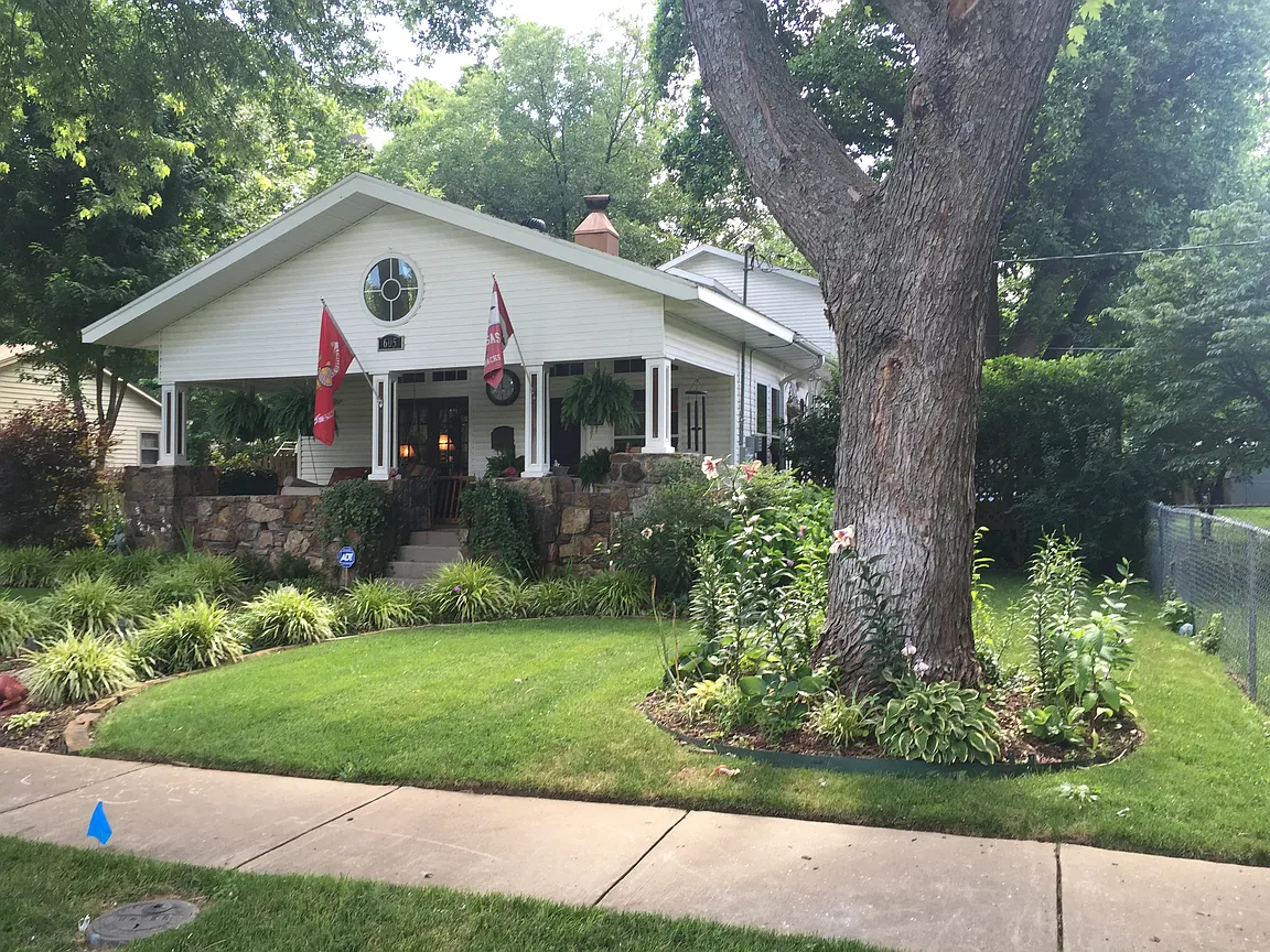 605 NW A ST, Bentonville, AR, 72712
