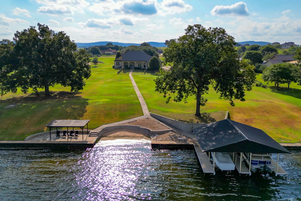 1621 Legends Parkway, Kingsland, TX, 78639