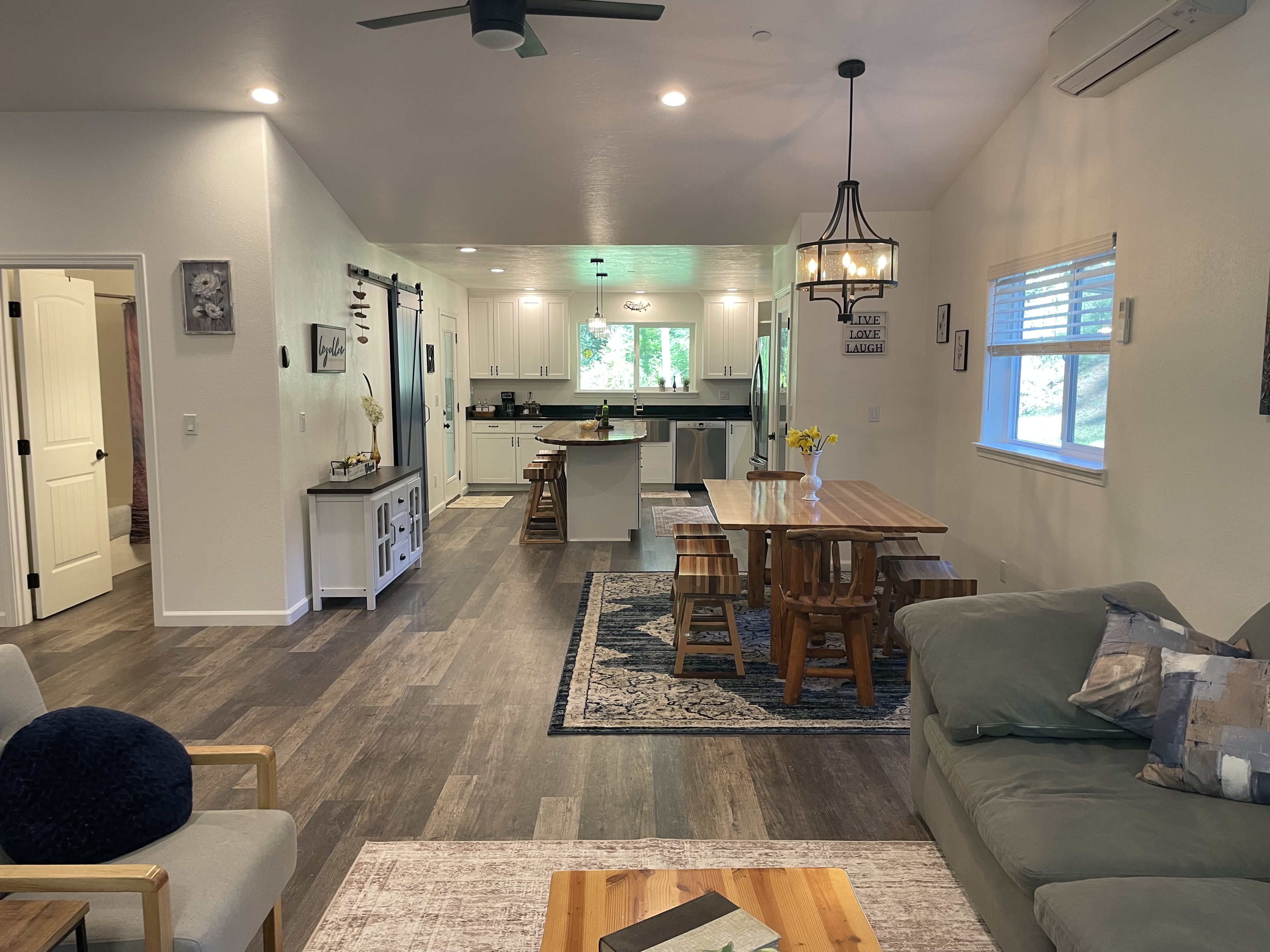 300 Tawnee Way, Crescent City, CA, 95531