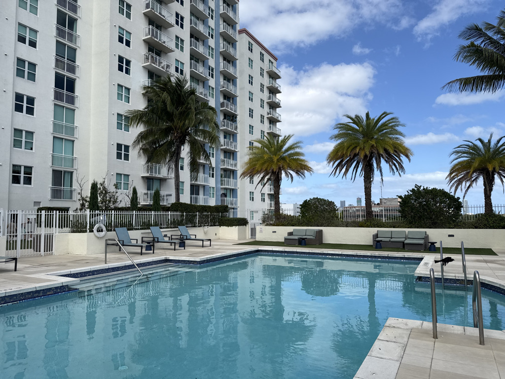 3000 Coral Way, Miami, FL, 33145