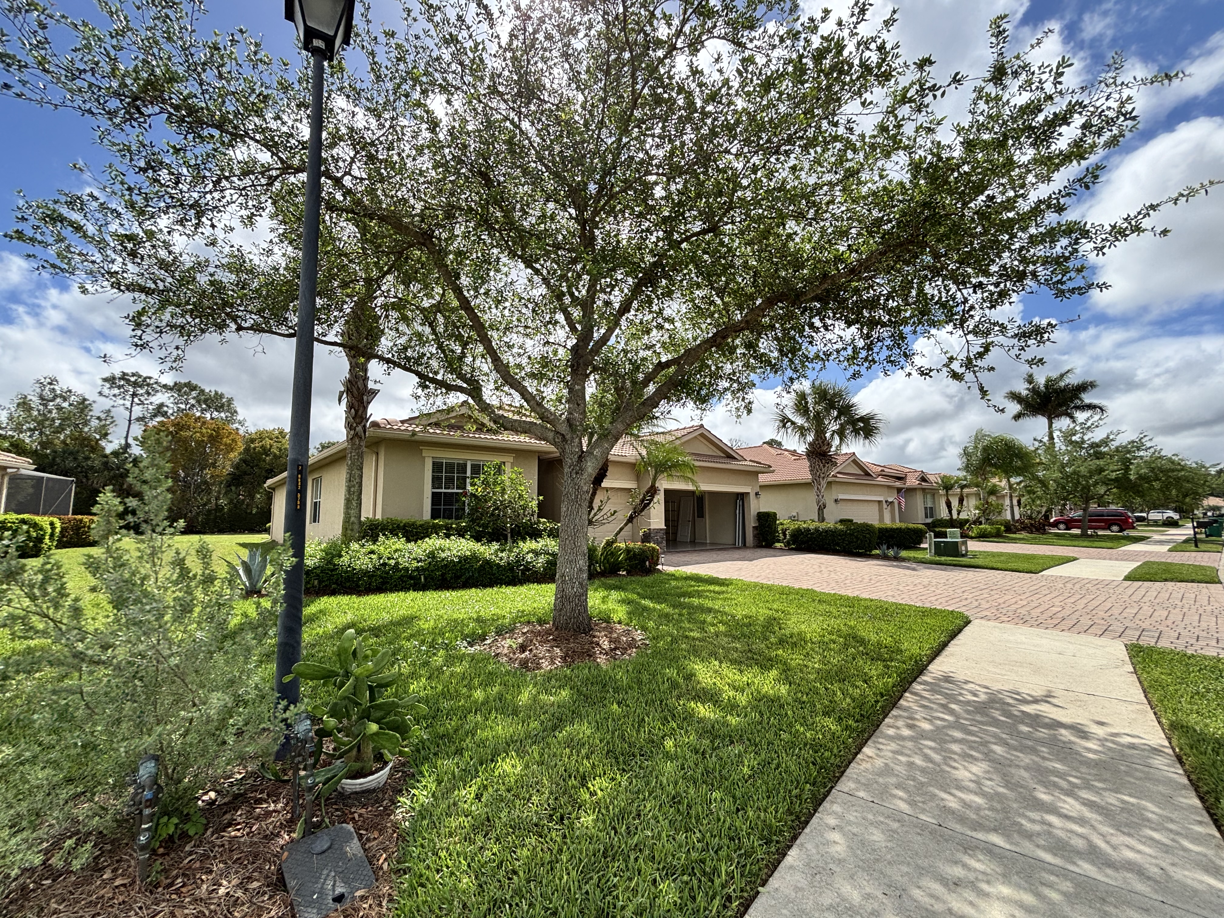8128 Piedmont Drive, Naples, FL, 34104