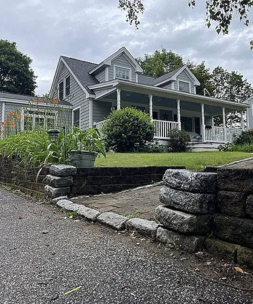 21 Leavitt Road, Hampton, NH, 03842