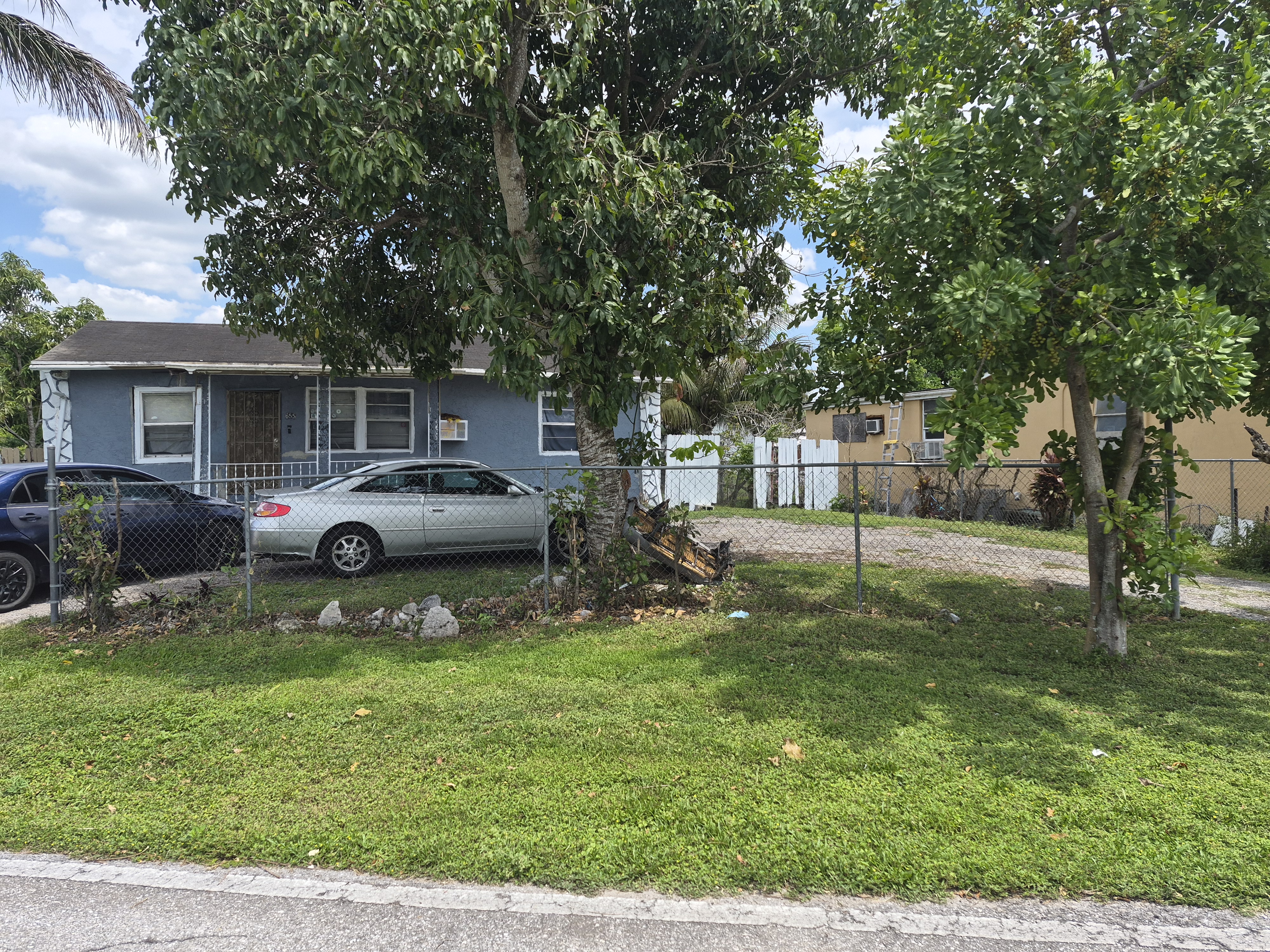655 Southeast 5th Street, Belle Glade, FL, 33430