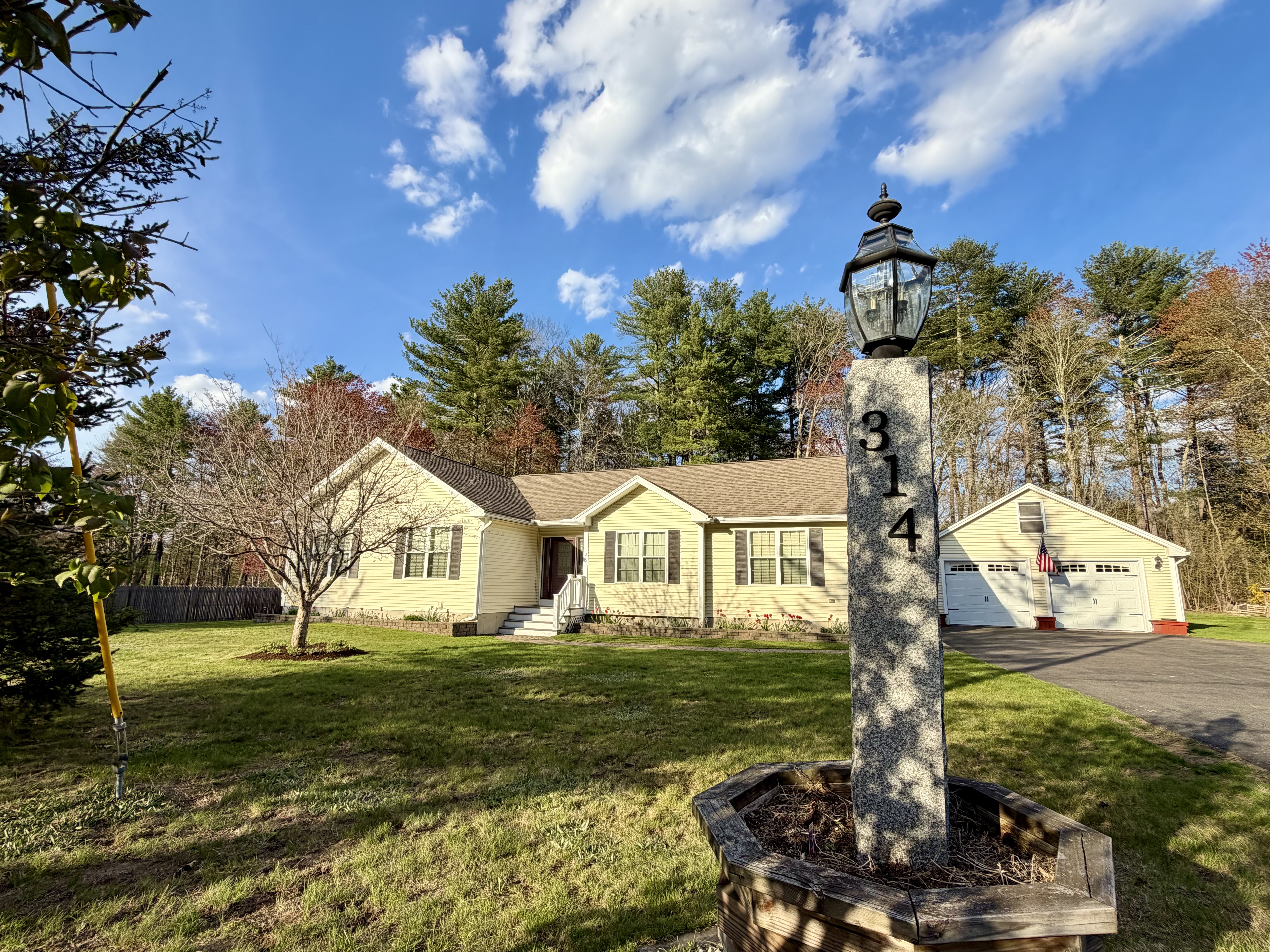 314 Mammoth Road, Londonderry, NH, 03053