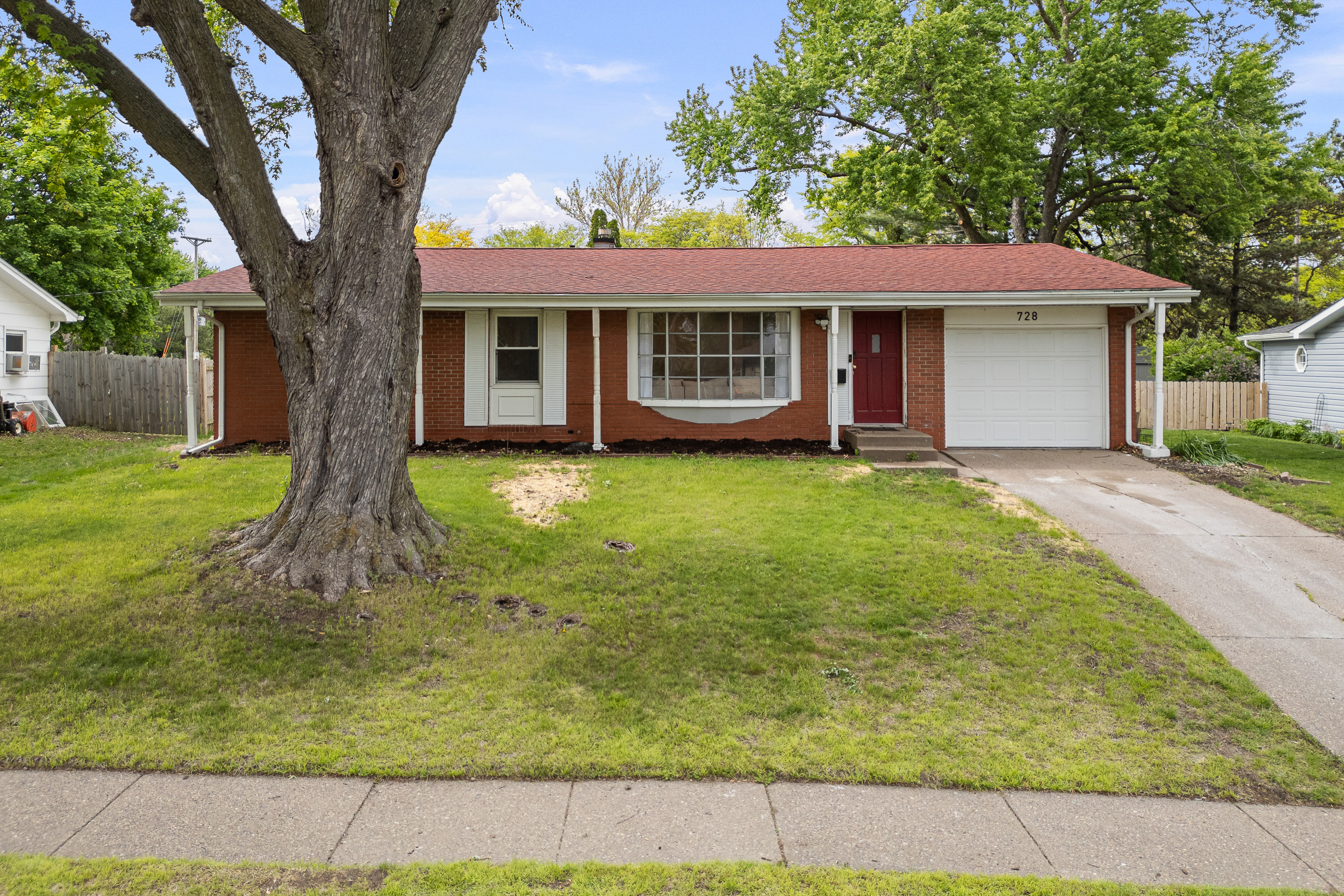 728 Westerfield Road, Davenport, IA, 52806