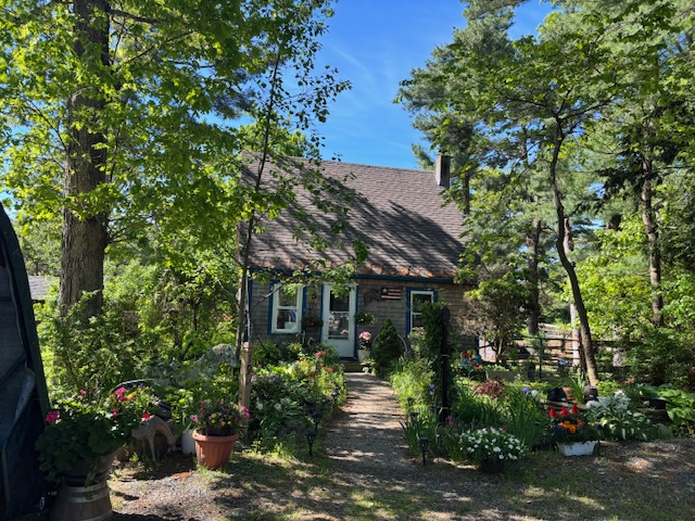 19 King Street, Norfolk, MA, 02056
