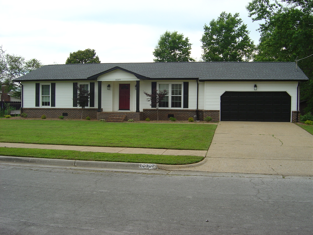 10307 Leicester Drive Southwest, Huntsville, AL, 35803