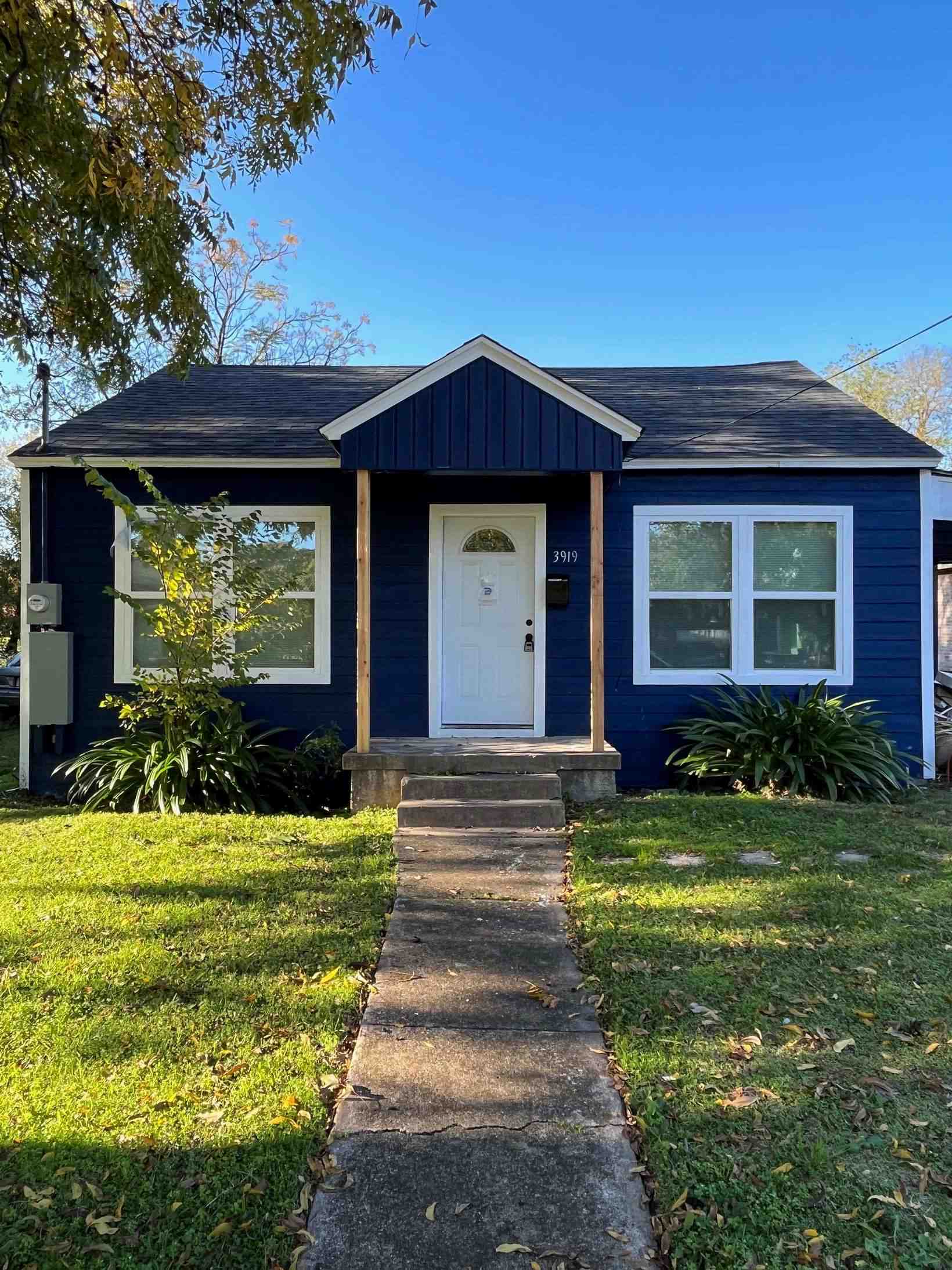 3919 Carl Street, Dallas, TX, 75210