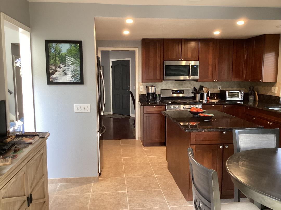 12568 Rideabout Court, San Diego, CA, 92129