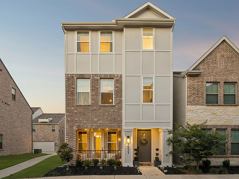 7537 Laburnam Road, Dallas, TX, 75228