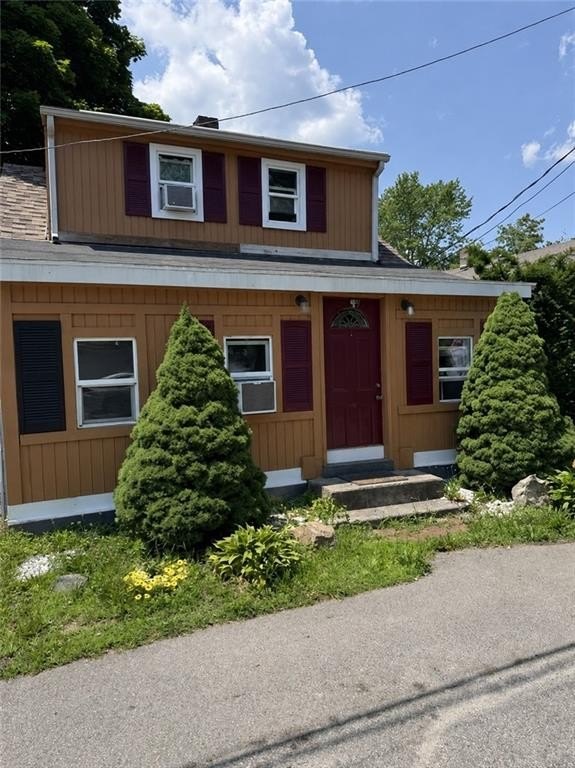 77 Huron Street, Warwick, RI, 02889