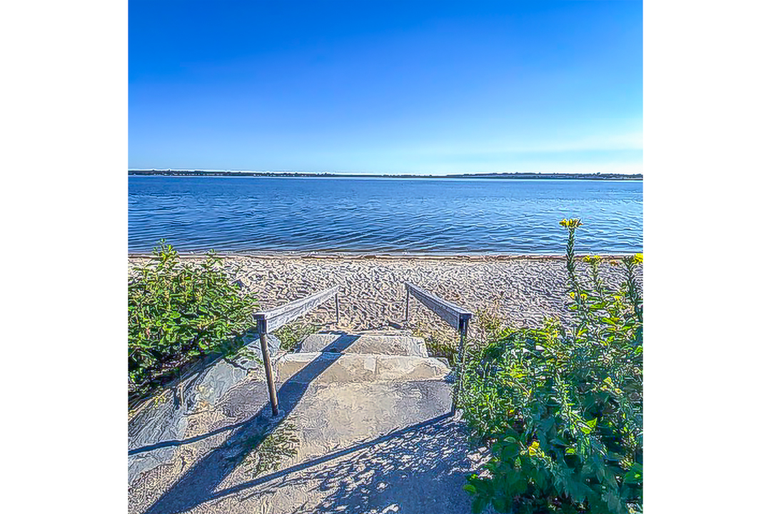 214 Charlotte Drive, Warwick, RI, 02818