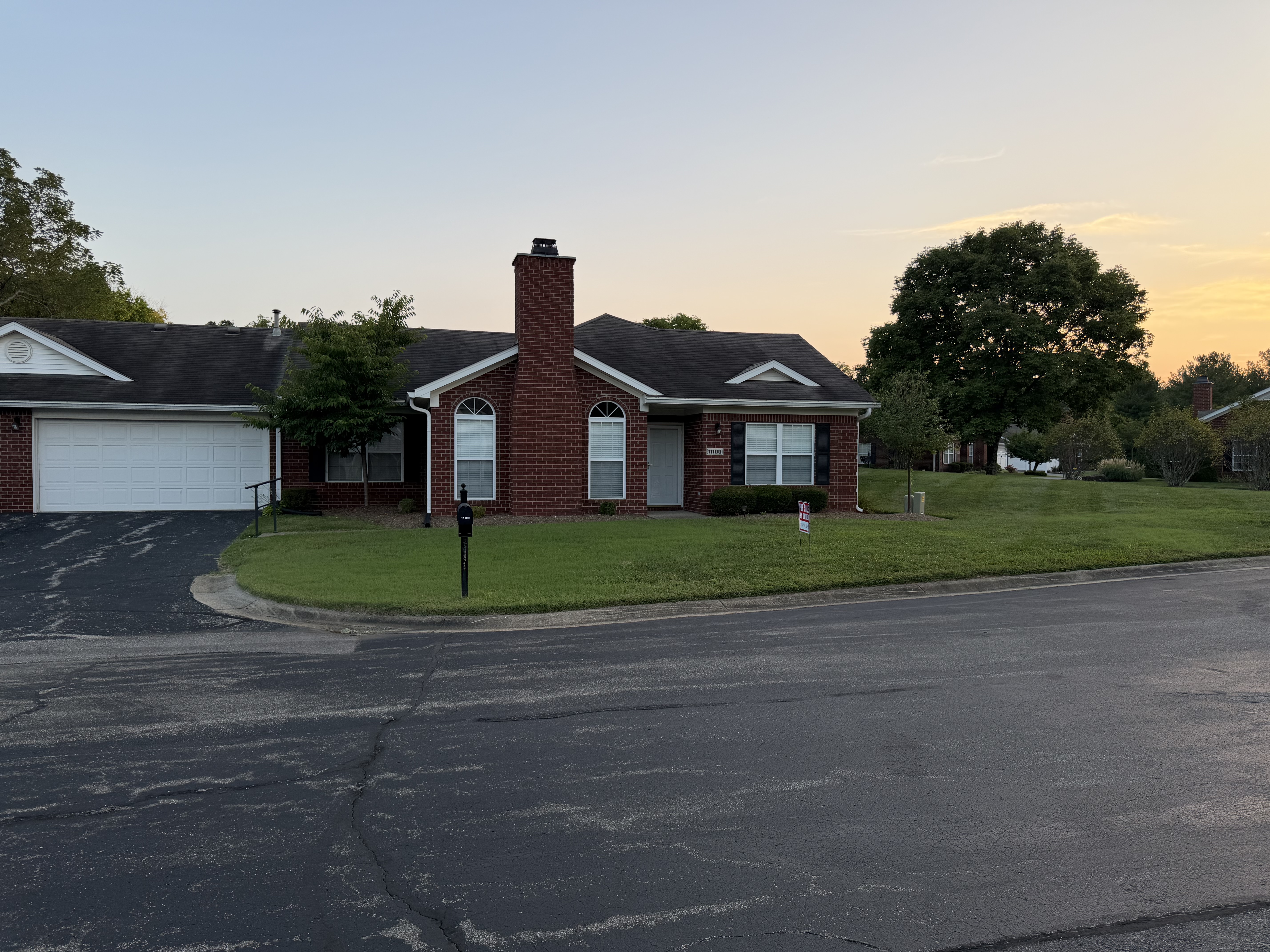 11100 Cambridge Commons Drive, Louisville, KY, 40291