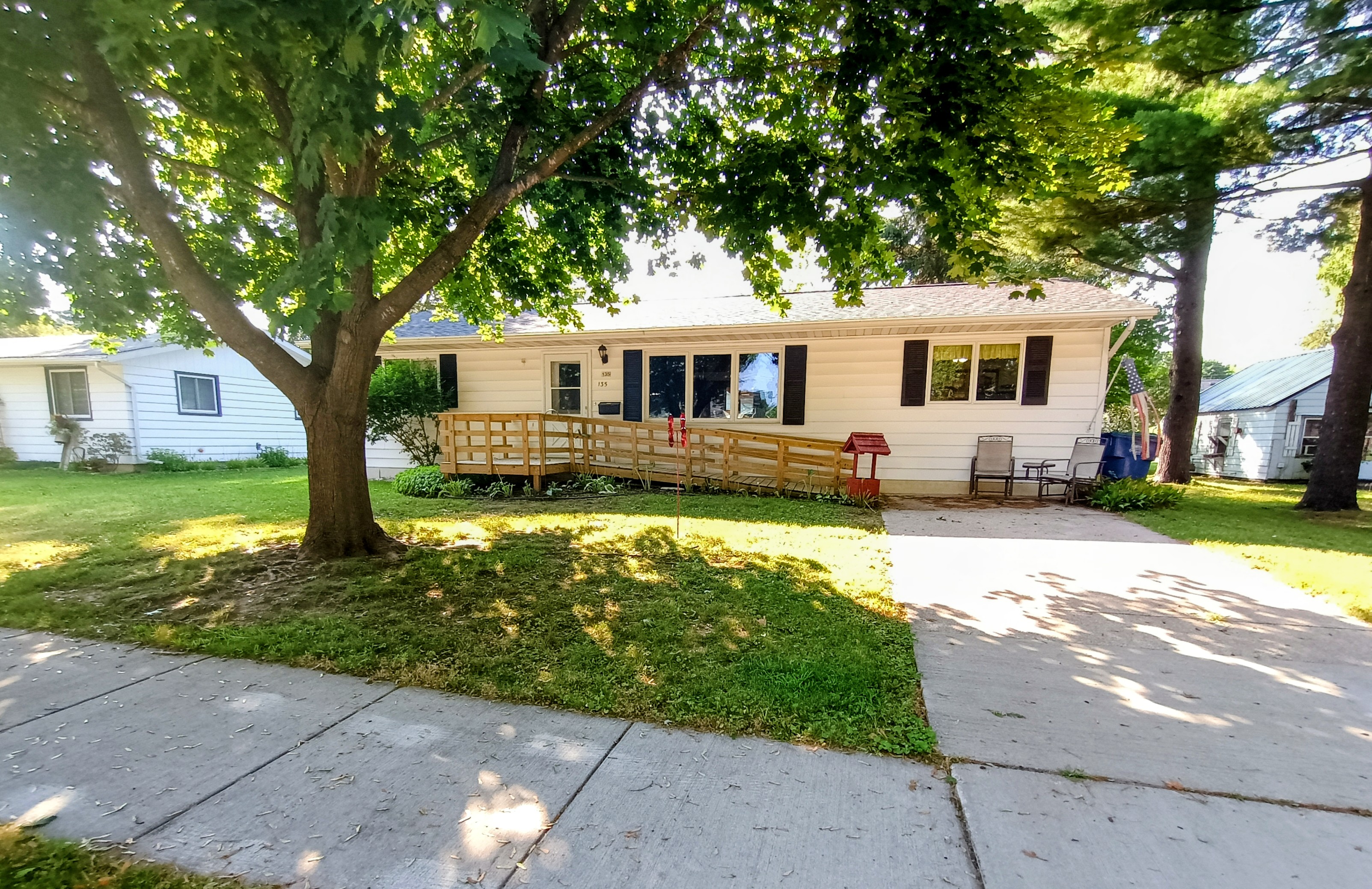 135 Robert Street, Clintonville, WI, 54929