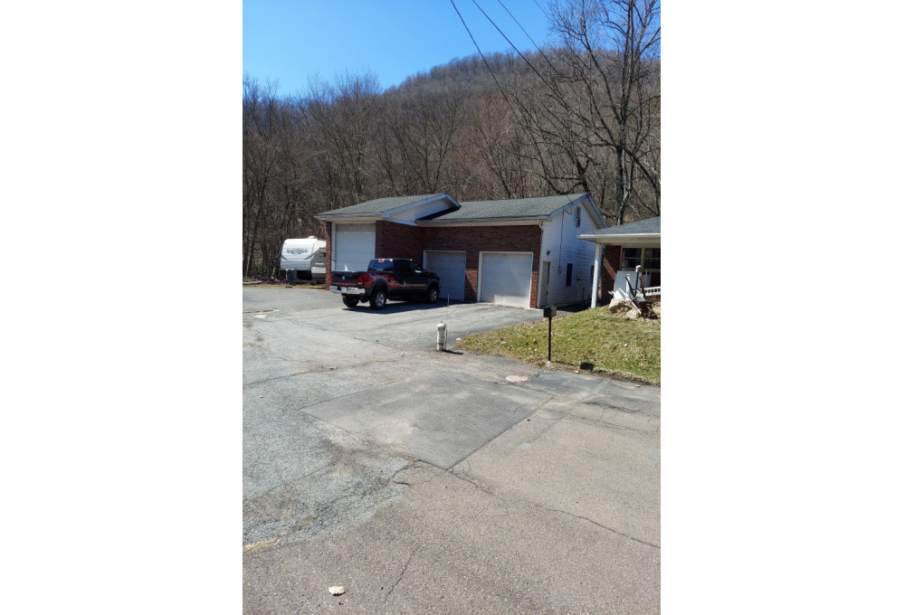 630 S Hoffman Blvd, Ashland, PA, 17921