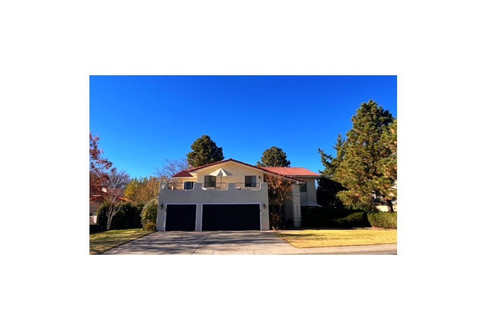 9705 Pebble Beach Dr.  NE, Albuquerque, NM, 87111