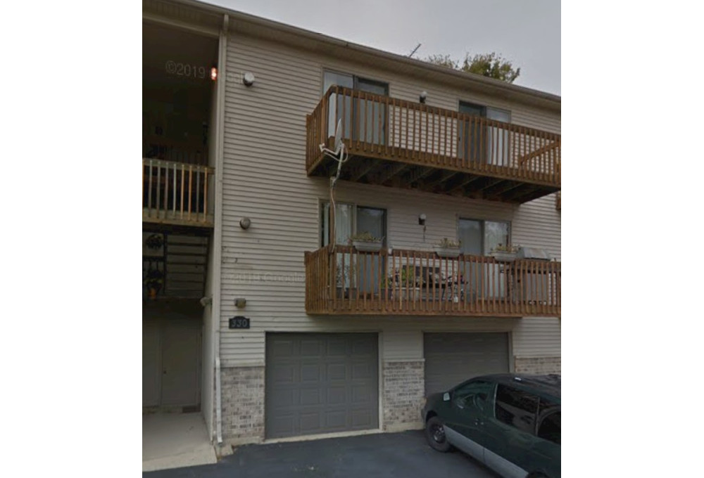 330 Woodridge Circle Unit C, South Elgin, IL, 60177