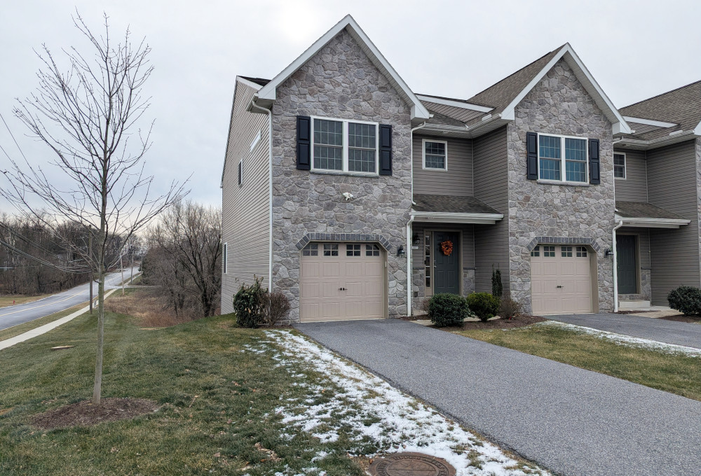 327 Melbourne Ln, Mechanicsburg, PA, 17055