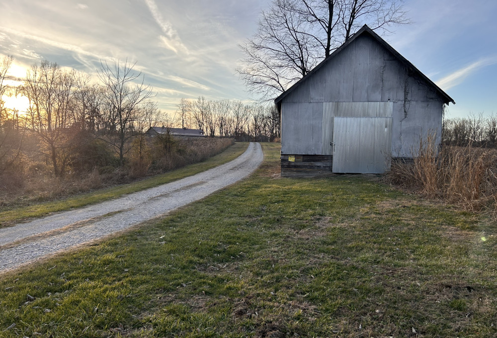 1675 Rabbitsville Rd, Mitchell, IN, 47446
