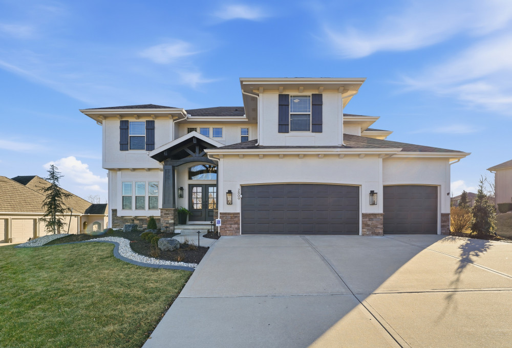 2809 NW Audubon Lane, Lee's Summit, MO, 64081