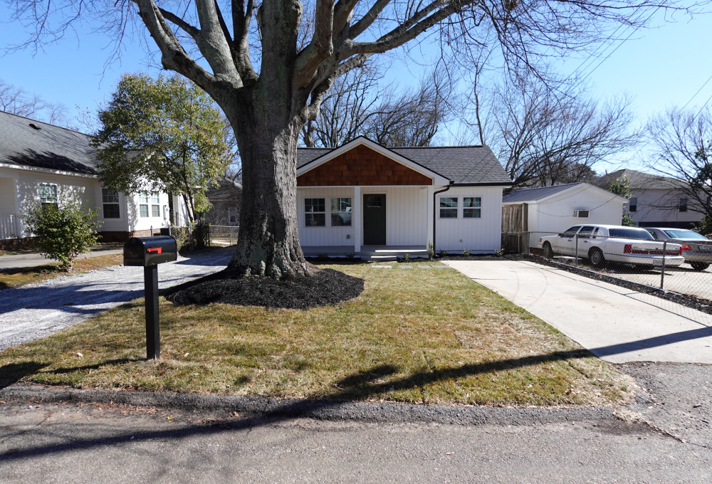 101 Hawkins St, Greenville, SC, 29611