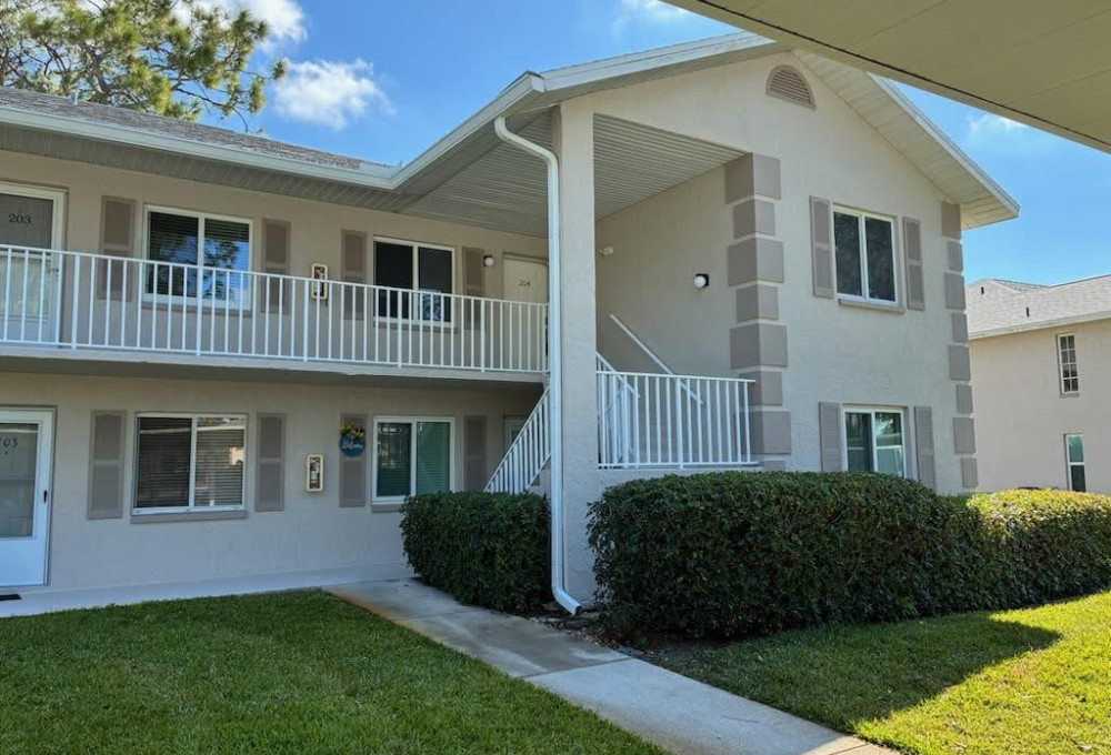780 Augusta Blvd. C104, Naples, IL, 34113