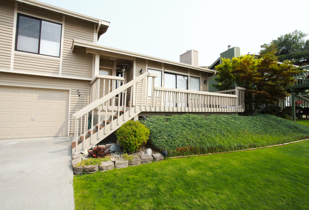714 Golf Course Road, Chelan, WA, 98816