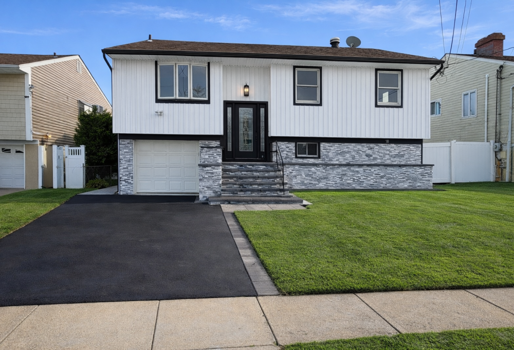 62 E 1st St, Freeport, NY, 11520