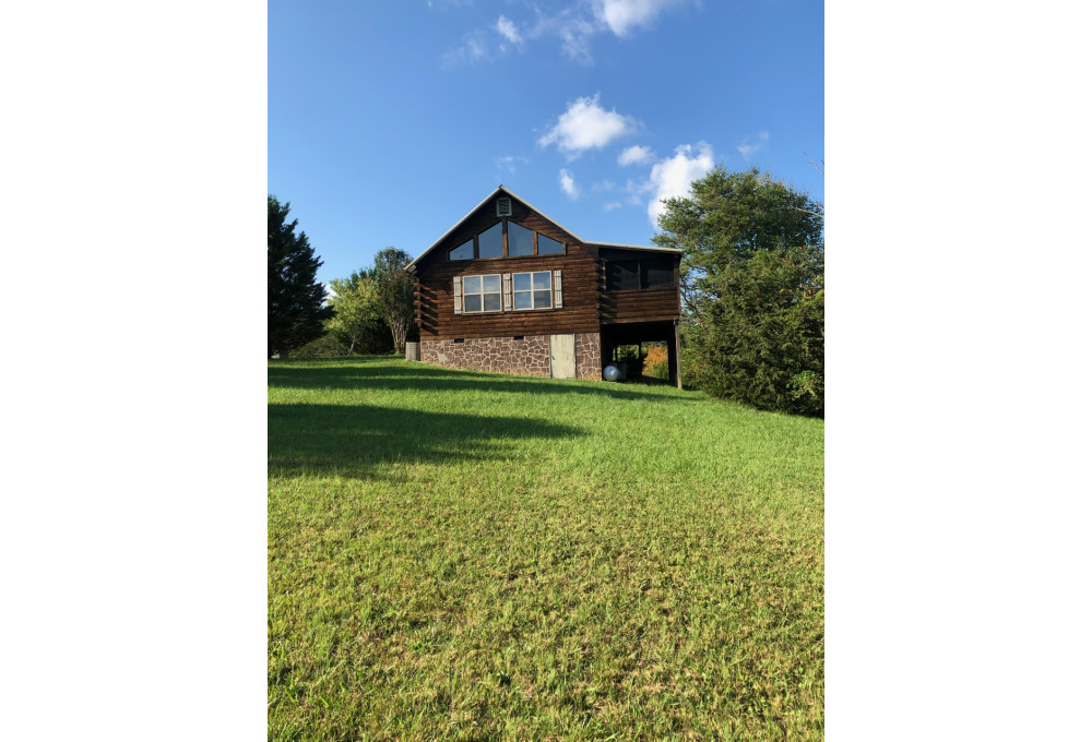 621 Magic Kingdom Ln, Sevierville, TN, 37876
