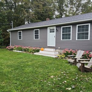 365 Hinckley Rd, Clinton, ME, 04927