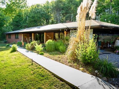 360 Johnson Caldwell Rd, Boomer, NC, 28606