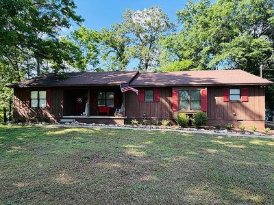 Georgian Terrace NE, Calhoun, GA, 30701