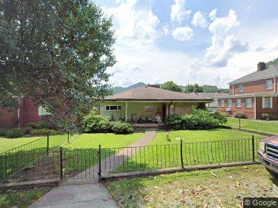 1707 W 6th Ave, Williamson, WV, 25661