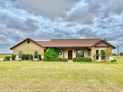 585 County Rd 223, Floresville, TX, 78114