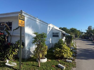 9674 NW 10th Ave, Miami, FL, 33150