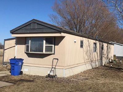 1031 Tom St, Vermillion, SD, 57069