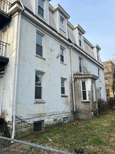 112 Knox Ave, Pittsburgh, PA, 15210