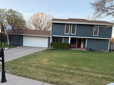 1610 Crestway Dr, Garden City, KS, 67846
