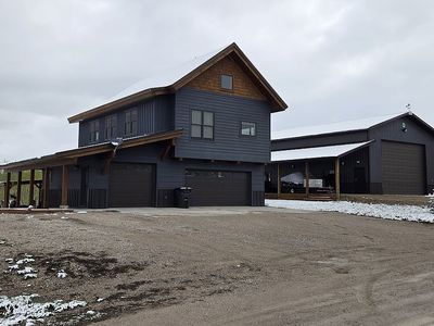 370 Bustle Creek Dr, Moose, WY, 83012