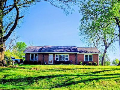 908 Randolph St, Glasgow, MO, 65254
