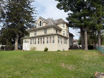 334-336 Blue Hills Ave, Hartford, CT, 06112