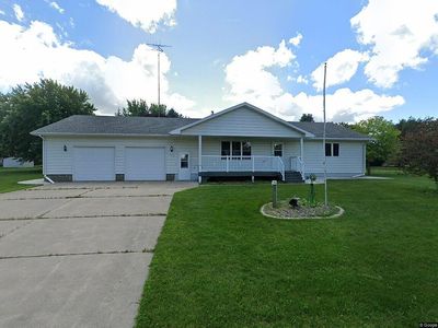 352 Circle Dr, Saint Martin, MN, 56376