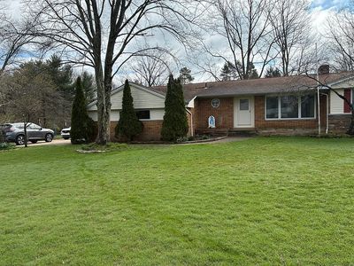 11951 Meadow Ridge Dr, Chesterland, OH, 44026