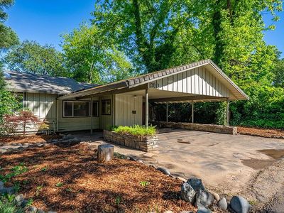 3011 Birch Way, Redding, CA, 96002