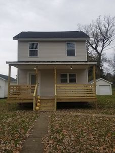 621 Wayne St, Corry, PA, 16407