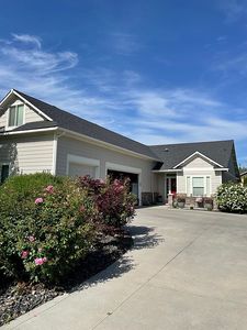 6131 N Ulmer Ln, Garden City, ID, 83714